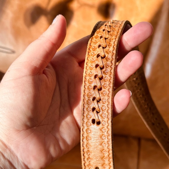 Vintage Tan Leather Belt - laced detail - Size 36 - Picture 2 of 6